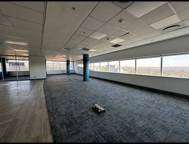 1,368M² OFFICE TO LET IN SANDTON CENTRAL